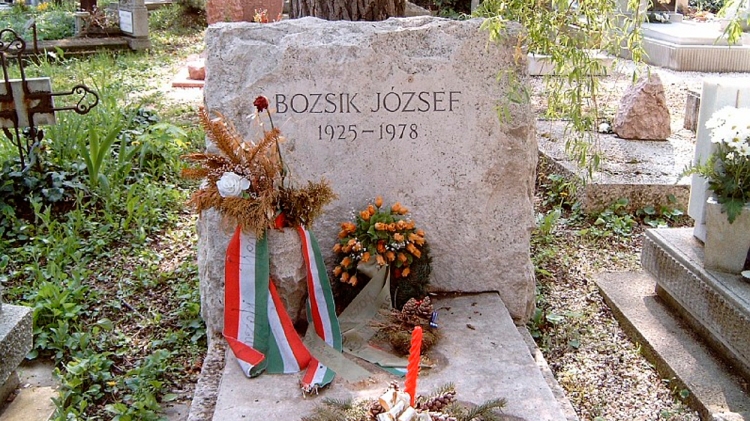 Tumba de Jozsef Bozsik, en Budapest / VARGA JOZSEF - WIKIPEDIA